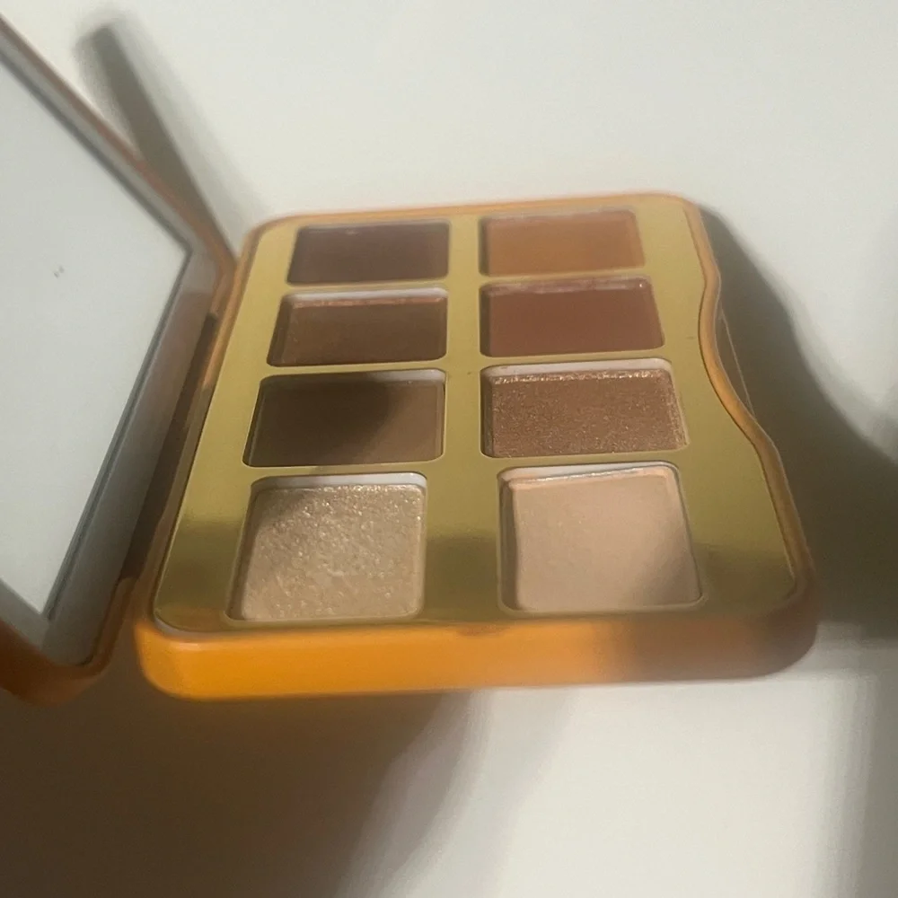 TOO FACED hot buttered rum eyeshadow palette - Picture 5 of 7